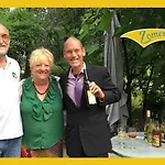 Wijndomein De Vier Ambachten -overnachten In De Wijngaard *