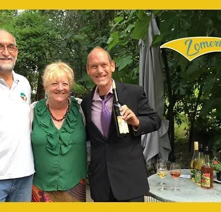 Wijndomein De Vier Ambachten -overnachten In De Wijngaard *