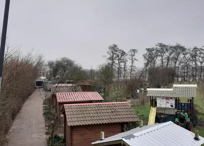 Wijndomein De Vier Ambachten -overnachten In De Wijngaard *